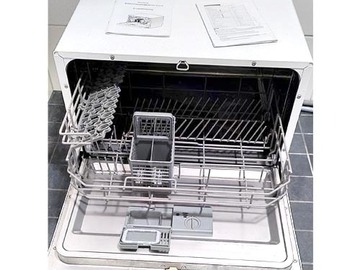 Myydään: A small dishwasher (pick-up)