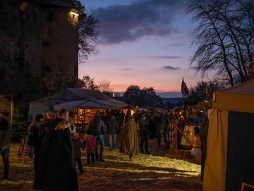 Cita: Ostermarkt Burg Ronneburg, 1. WE, 5. & 6. April 2025 -D