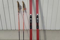 Hyr ut (per day): Hankisauvat 135 cm