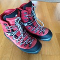 Uthyres (per vecka): Alpina Alaska NNN BC hiihtomonot 40
