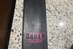 Selling with online payment: 2003 Greco baker board pink/black