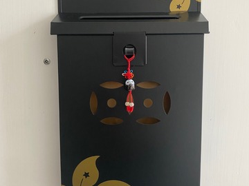  : HK Letter Box in black flat lacquer