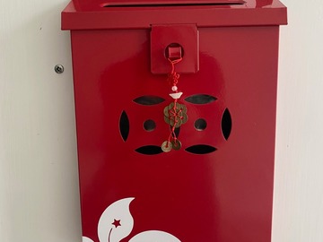  : HK Letter Box in red lacquer