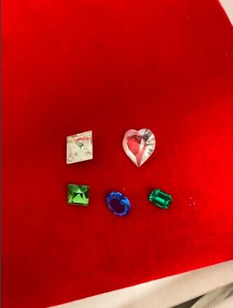500 grams--Genuine Swarovski Rhinestones--$19.99
