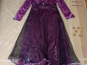 Selling with online payment: Frozen 2 Elsa Nightgown