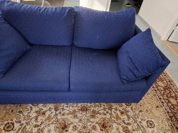 Myydään: Nice and comfortable 2 seat sofa come bed 