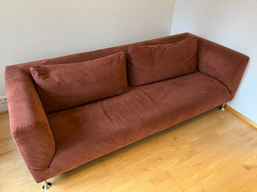 Annetaan: Design sofa with Alcantara fabric for free