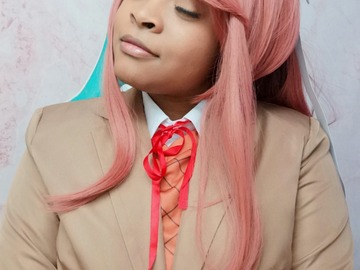 Selling with online payment: Doki Doki Literature Club: Monika