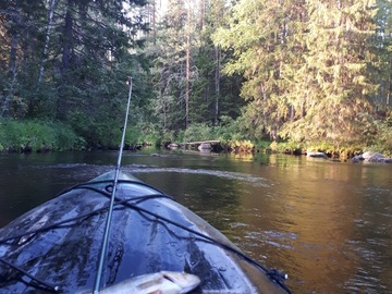 Vuokrataan (viikko): Packraft MRS Alligator koskikanootti 