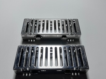 Gebruikte apparatuur: Hu-Friedy cassettes 