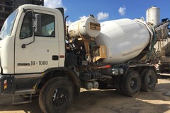 En alquiler: Camion Mixer - ASTRA 1997