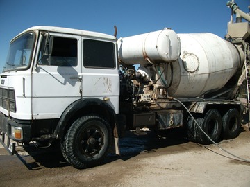En alquiler: Camion Mixer - Fiat 1971