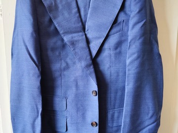 Selling with online payment: Suitsupply size 40 R mid blue tropical wool single breasted suit
