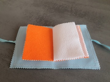 Vente au détail: Carnet à aiguilles