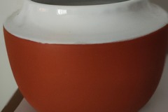 Sales: Lot cache pot céramique bi colore