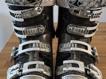 Winter sports: Atomic Hawk Ski Boots Size 25/25.5