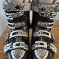 Winter sports: Atomic Hawk Ski Boots Size 25/25.5