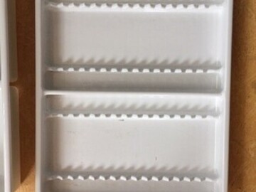 Gebruikte apparatuur: Diverse inserts voor instrumentariumkastjes.