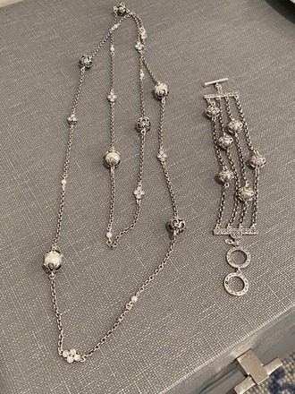 40 sets-Premier Designs Necklace & Bracelet Set-$2.50 per set!