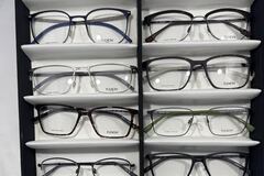 Selling with online payment: 12 Flexon frames. $30 each. $360 total + shipping= $373 Total. 
