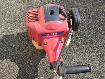 À vendre: Débroussailleuse thermique 