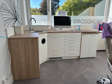 Gebruikte apparatuur: Behandelkast 