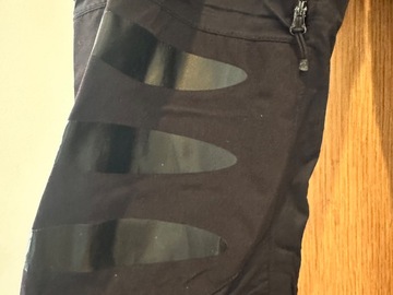 Winter sports: Men’s Napapijri ski trousers, L
