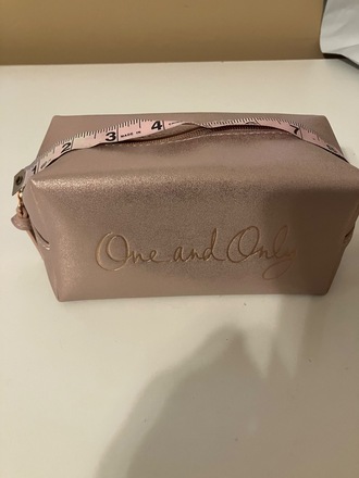 Elizabeth Arden Make Up Bags 100pcs Same Color Same Style