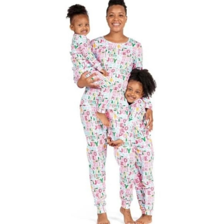 15 - NWT Kids Holiday Pajamas – The Children’s Place & Macy's 