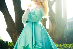 Selling with online payment: Rosalina super Mario cosplay