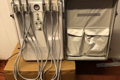 Nieuwe apparatuur: Portable dental unit in reiskoffertje