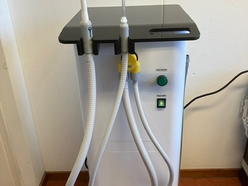 Nieuwe apparatuur: Handzame afzuigunit (600 watt) met 2 afzuigkanalen