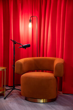 Red Podcast Set