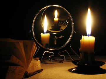 Selling: ***NEW*** MIRROR & CANDLE READING