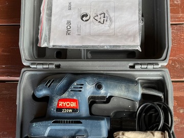 À vendre: Ponceuse Ryobi