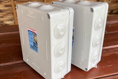 À vendre: Boites de dérivation étanches DEBFLEX