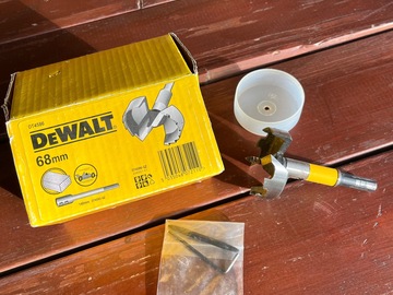 À vendre: Foret 68 mm Dewalt