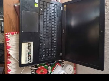 À vendre: Av acer Aspire e15 core i7 intel Windows 10