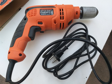 À vendre: Perceuse Black et Decker neuve