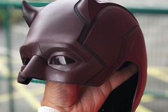 Selling with online payment: Daredevil cowl, Netflix series, migranstudio