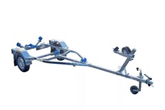 Vuokrataan (päivä): Vuokrataan venetraileri, AKU BX600-R