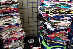 On quotation: Used clothes, shoes and bags 