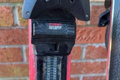 General outdoor: Skis