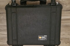 À vendre: PeliCase 1550 Valise Protector avec mousse [parfait état]