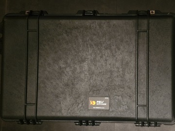 À vendre: PeliCase 1670 Valise Protector avec mousse [neuf]