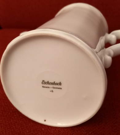 CAFETIERE BLANCHE 