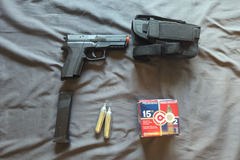 Selling: Swiss Arms Replica Sig Sauer SP2022 w/ Holster & Canisters
