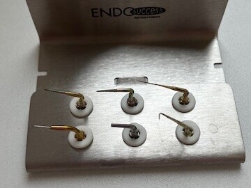 Gebruikte apparatuur: Endo Success Retreatment Kit