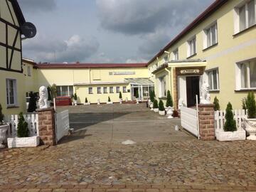 property to swap: Mehrfamilienhaus, WG, Gewerbe Wohnheim zu verkaufen, verpachten, 