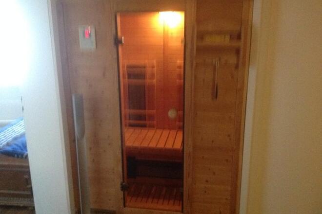 Mehrfamilienhaus, WG, Gewerbe Wohnheim zu verkaufen, verpachten, 